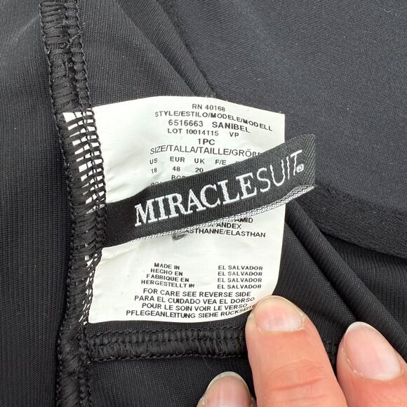 Miraclesuit Black Plus Size Sanibel Underwire One-Piece Swimsuit ~ US 18W - Picture 9 of 16